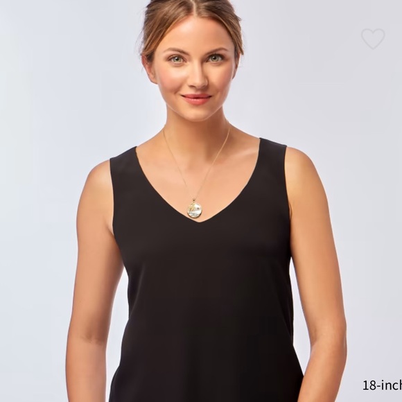 -Sale-EUC Mother-of-Pearl Paradise Pendant Necklace - Picture 2 of 4